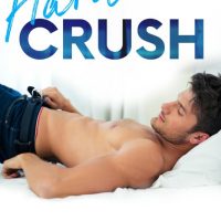 Review: Hard Crush by Mira Lyn Kelly
